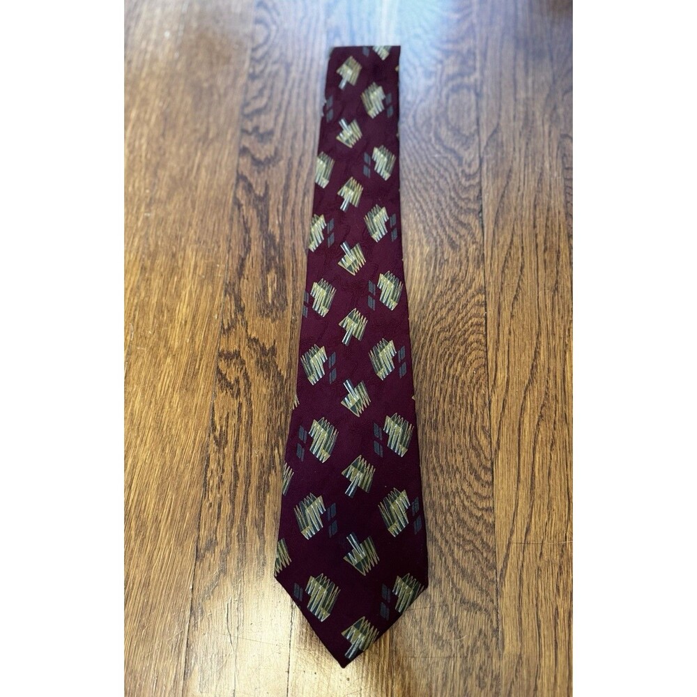 Vintage GUCCI Accessory Collection Silk Tie Burgundy Geometric Made In Italy 80s